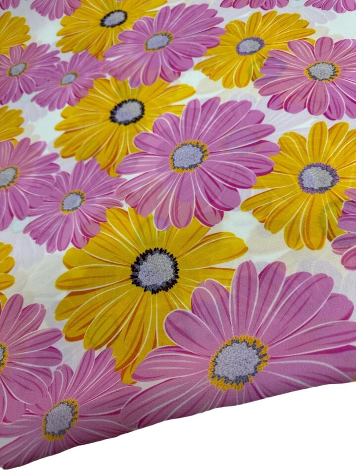 Pembe Sarı Çiçek Desen Elbiselik Gömleklik Krep Kumaş