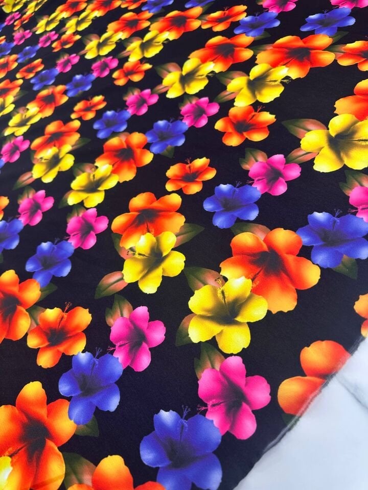 Mersin Gülü Desen  İpek Saten Kumaş Elbise Etek Şalvar Gömlek Tunik Abaya