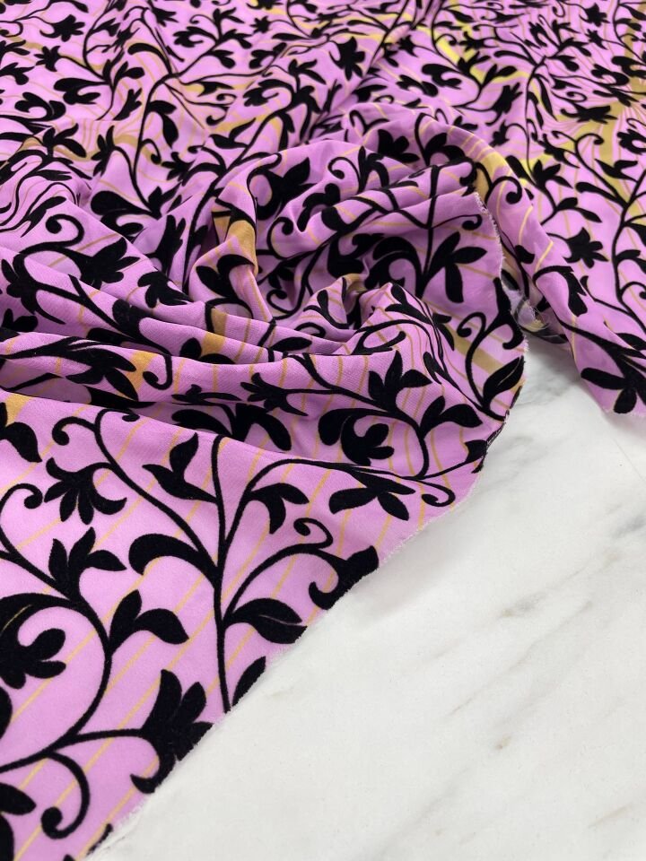 Desenli Kabartma Flok Elbiselik Abiyelik Şifon Kumaş