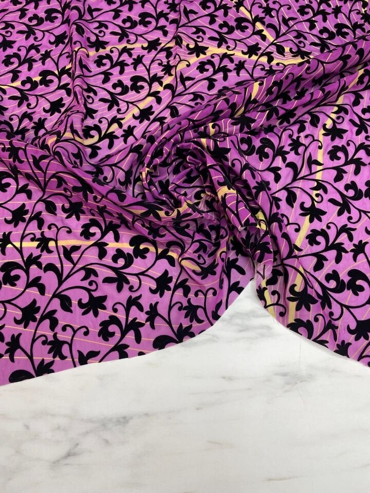 Desenli Kabartma Flok Elbiselik Abiyelik Şifon Kumaş