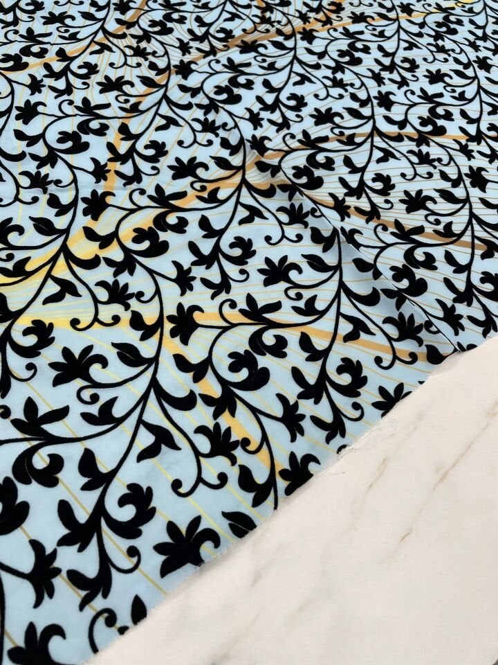 Desenli Kabartma Flok Elbiselik Abiyelik Şifon Kumaş