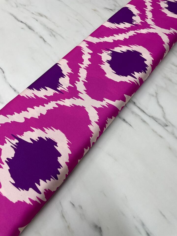 Fuşya İkat Desen Elbiselik Gömleklik Tivil Saten Kumaş