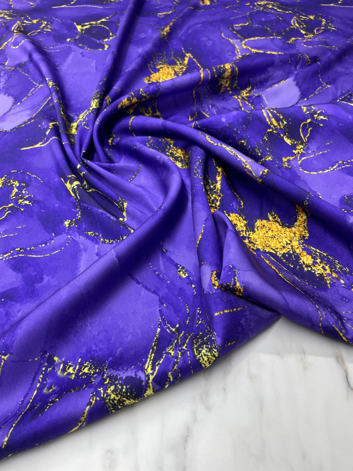 Mor Mermer Desen Elbiselik Gömleklik Tivil Saten Kumaş