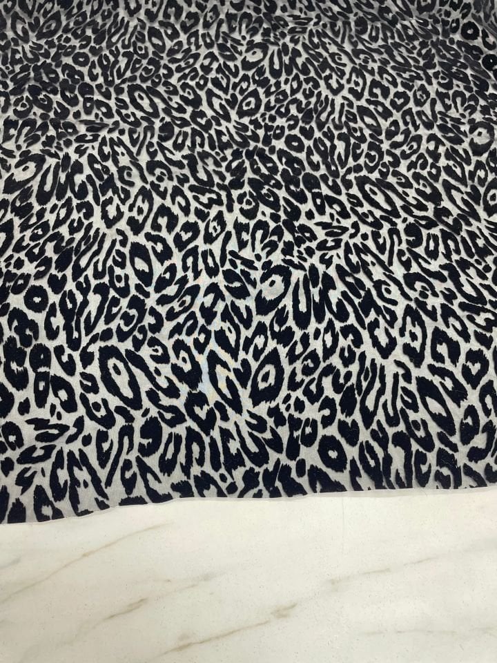 Leopar Desenli Kabartma Flok Elbiselik Abiyelik Şifon Kumaş