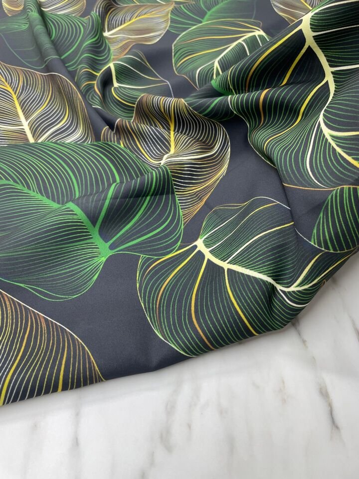 Yaprak Desen Elbiselik Gömleklik Tivil Saten Kumaş