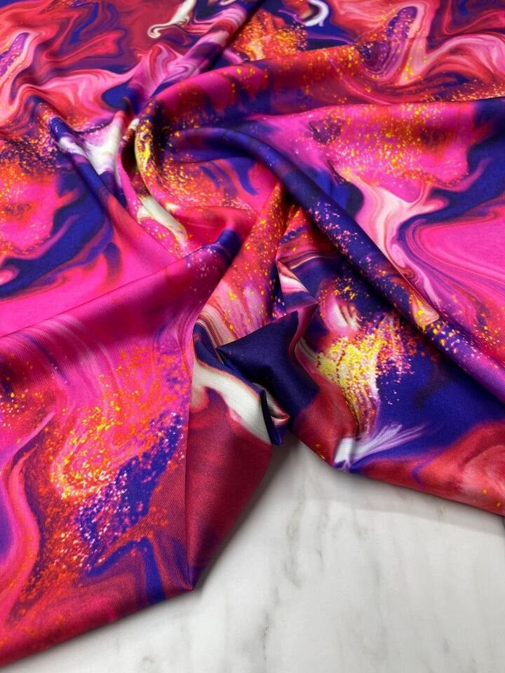 Hipnoz Desen Elbiselik Gömleklik Tivil Saten Kumaş