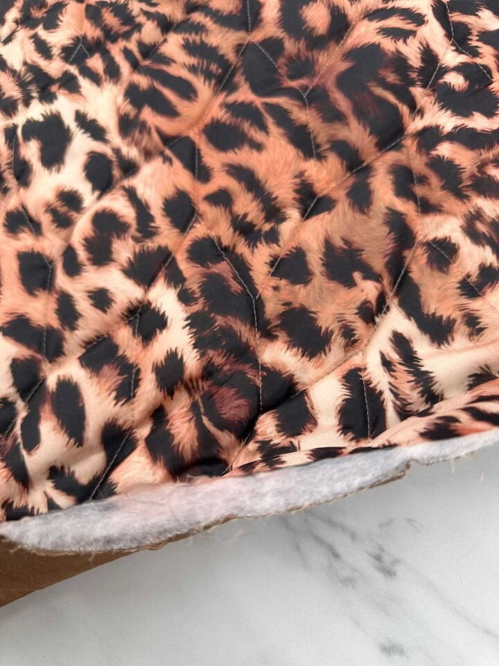 Çift Taraflı Leopar Deseb Kapıtone Mont Yelek