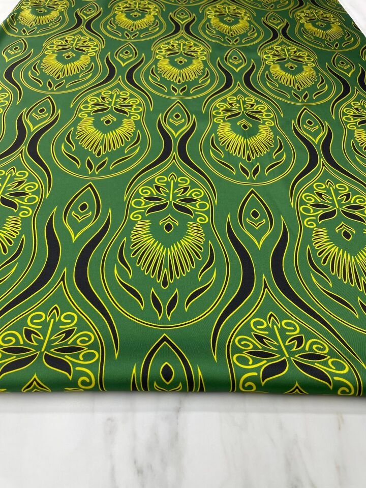 Yeşil Nakış Desen Elbiselik Gömleklik Tivil Saten Kumaş