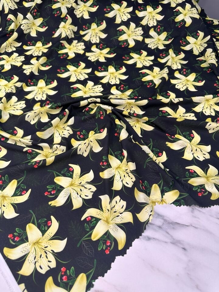 Saray Çiçegi Desen Dijital Baskı Krep Kumaş Elbise Gömlek Etek Şalvar