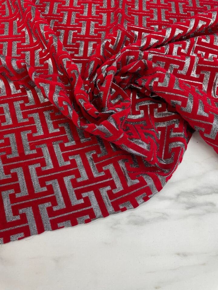 Desenli Kabartma Flok Elbiselik Abiyelik Şifon Kumaş