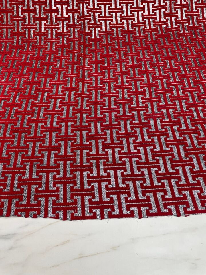 Desenli Kabartma Flok Elbiselik Abiyelik Şifon Kumaş