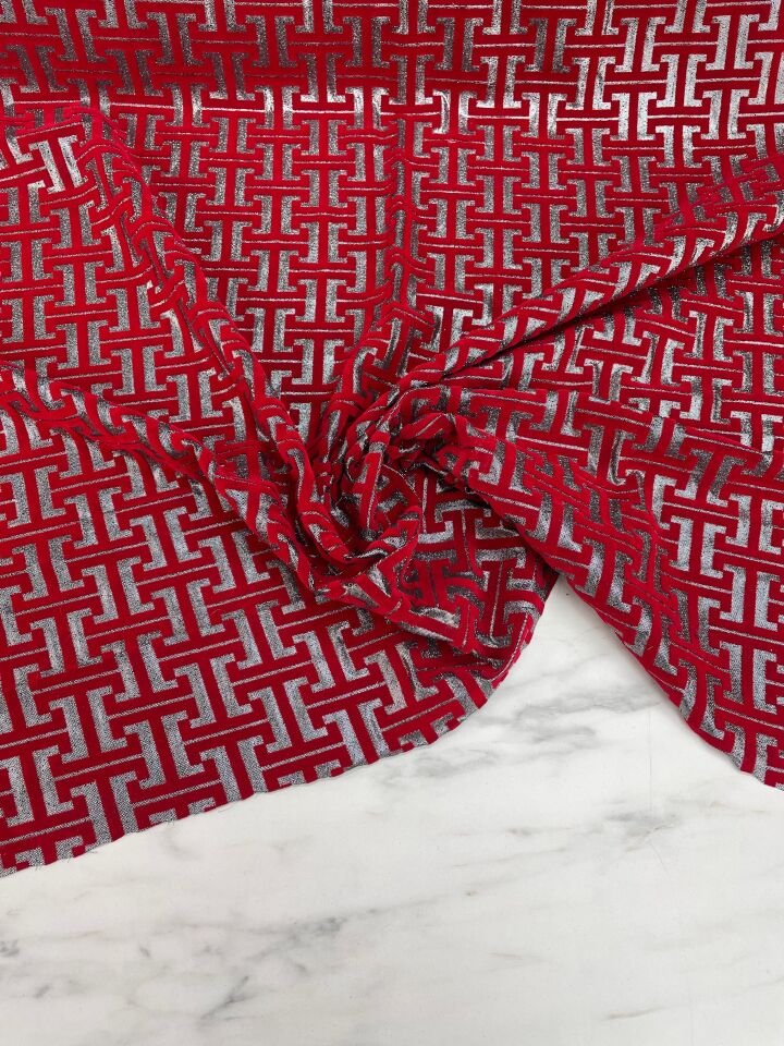 Desenli Kabartma Flok Elbiselik Abiyelik Şifon Kumaş