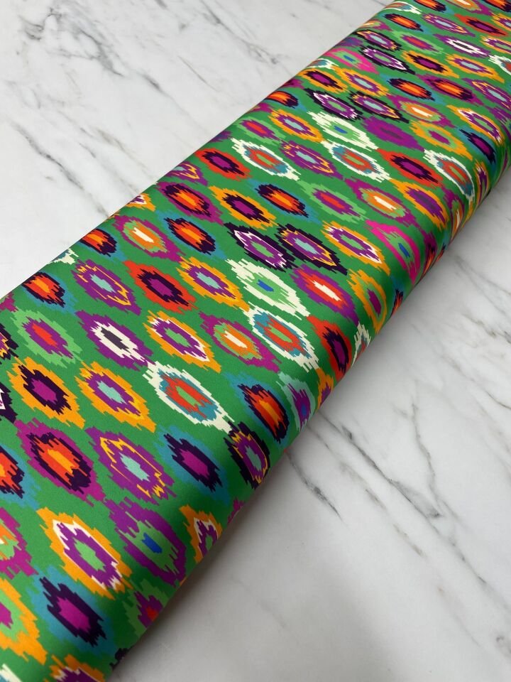 Renkli İkat Desen Elbiselik Gömleklik Tivil Saten Kumaş