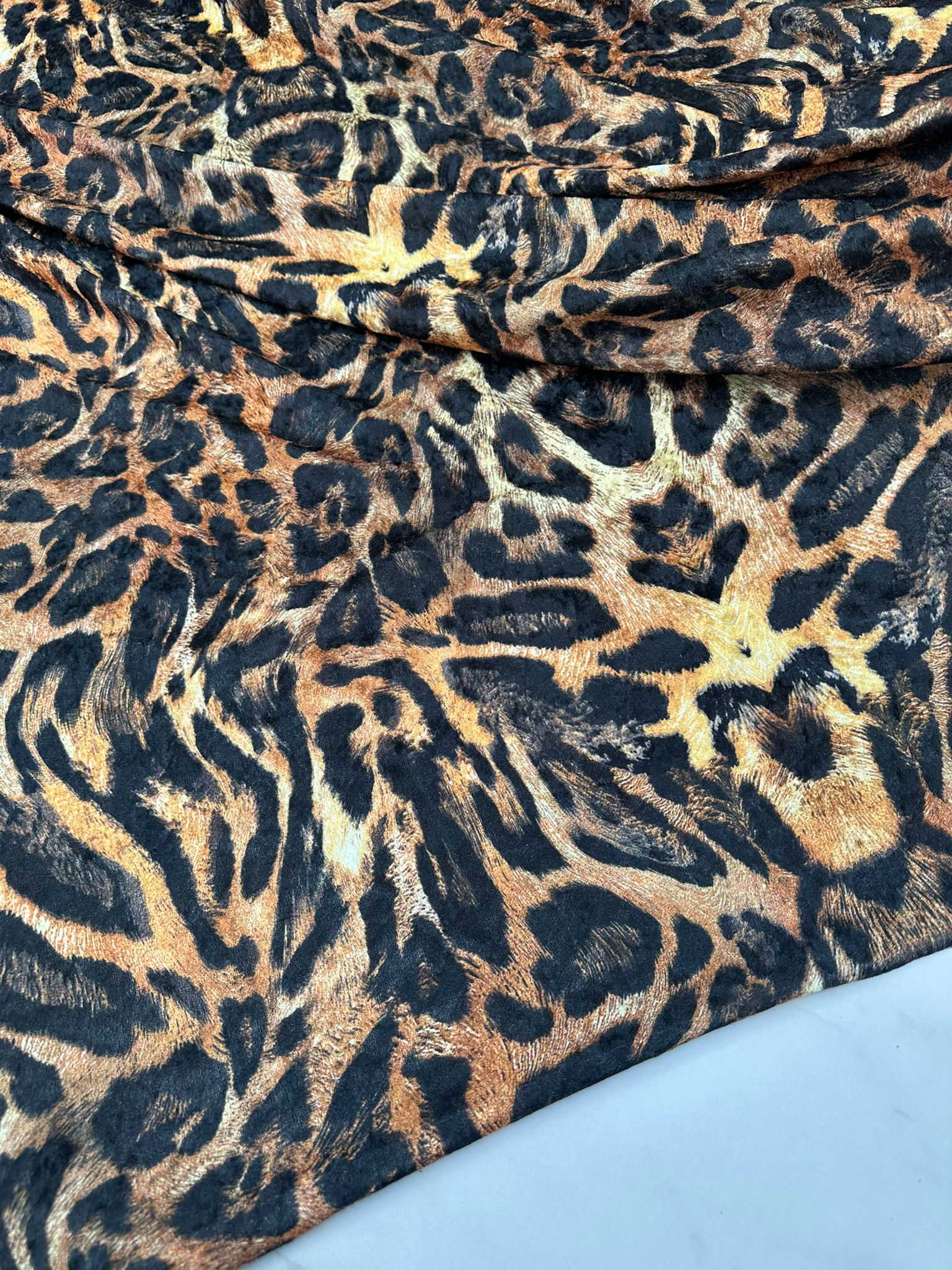 Leopar Kadife
