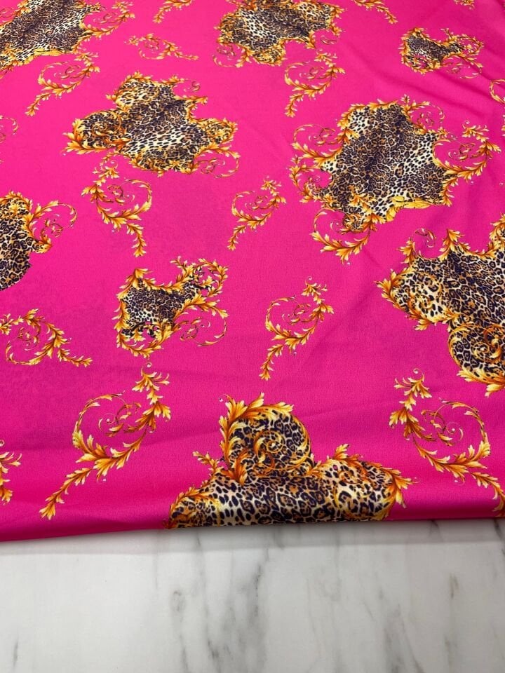 Leopar Detaylı Fuşya Desen Elbiselik Gömleklik Tivil Saten Kumaş