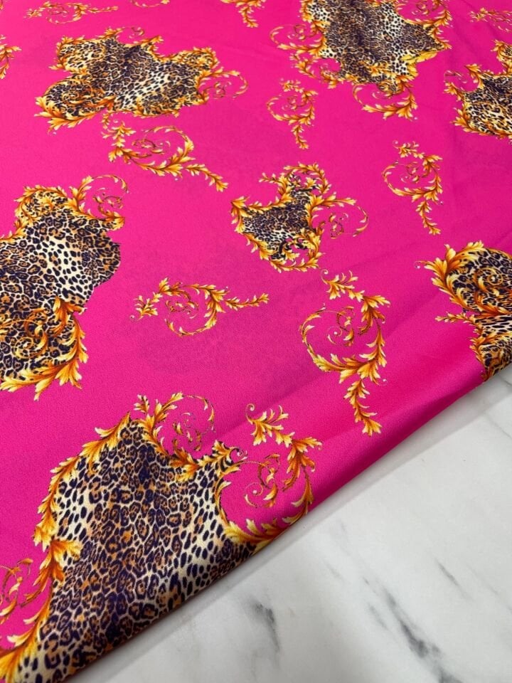 Leopar Detaylı Fuşya Desen Elbiselik Gömleklik Tivil Saten Kumaş
