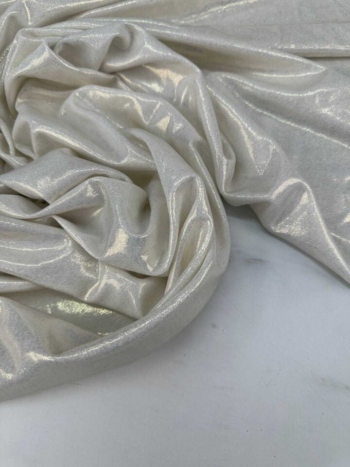 Krem Renk Lame Kumaş