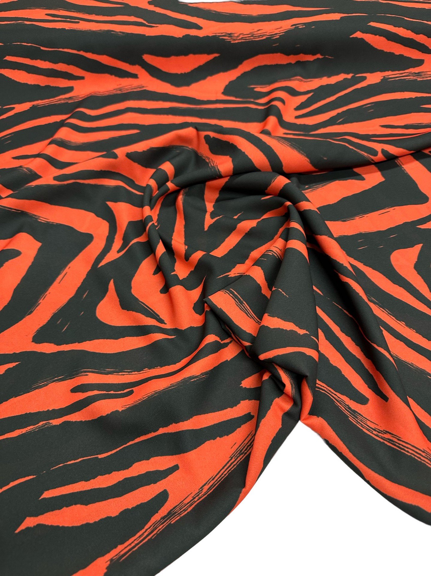 Turuncu Zebra Desen Elbiselik Gömleklik Krep Kumaş