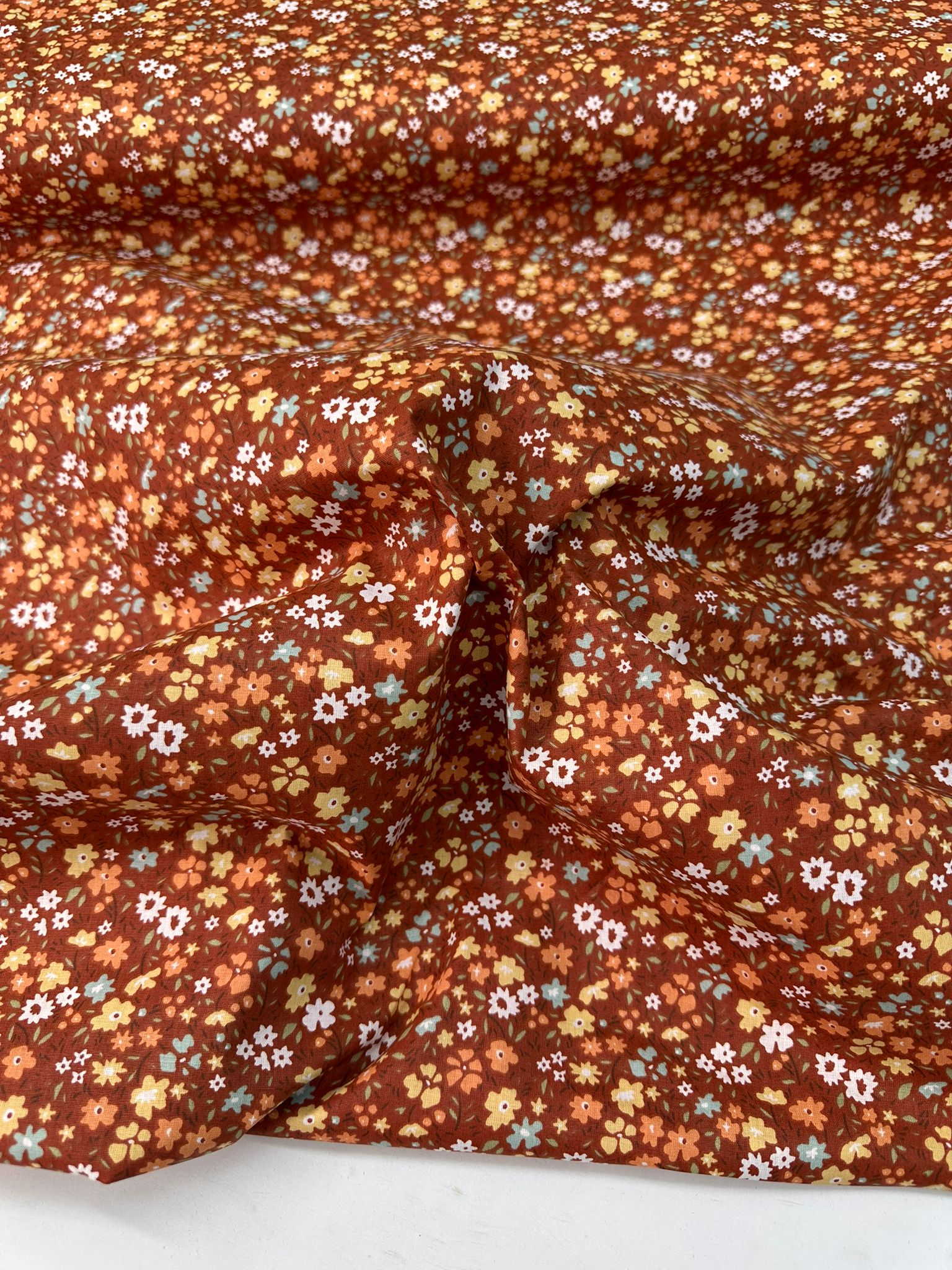 Küçük Desenli Poplin Empirme En 1,70