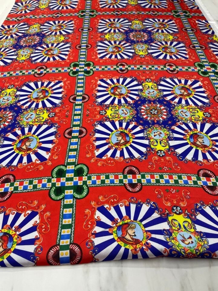 Osmalı Desen Elbiselik Gömleklik Tivil Saten Kumaş