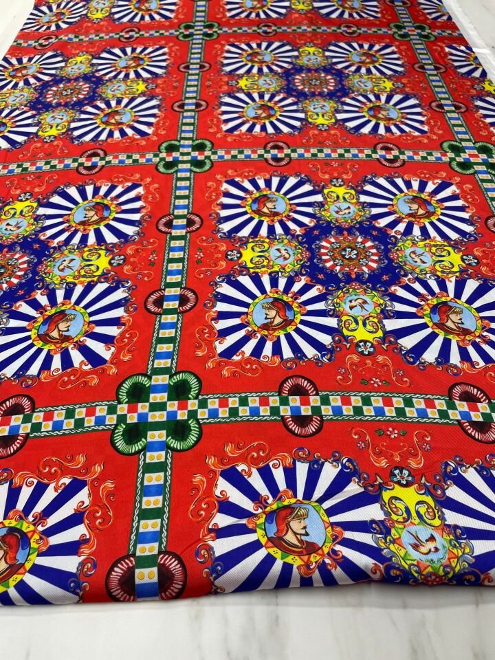 Osmalı Desen Elbiselik Gömleklik Tivil Saten Kumaş