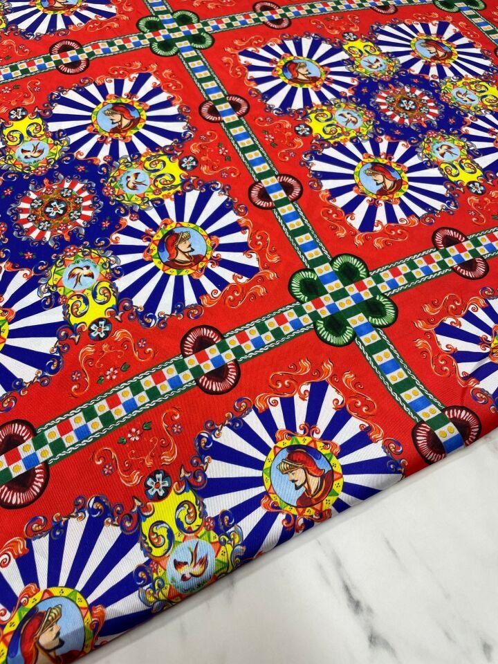 Osmalı Desen Elbiselik Gömleklik Tivil Saten Kumaş