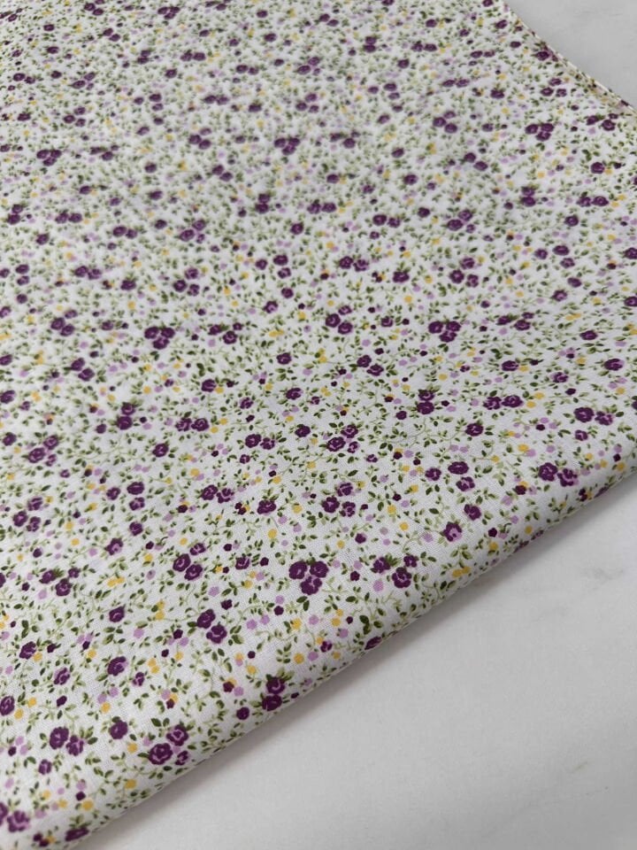 Küçük Desenli Poplin Kumaş En 1,70