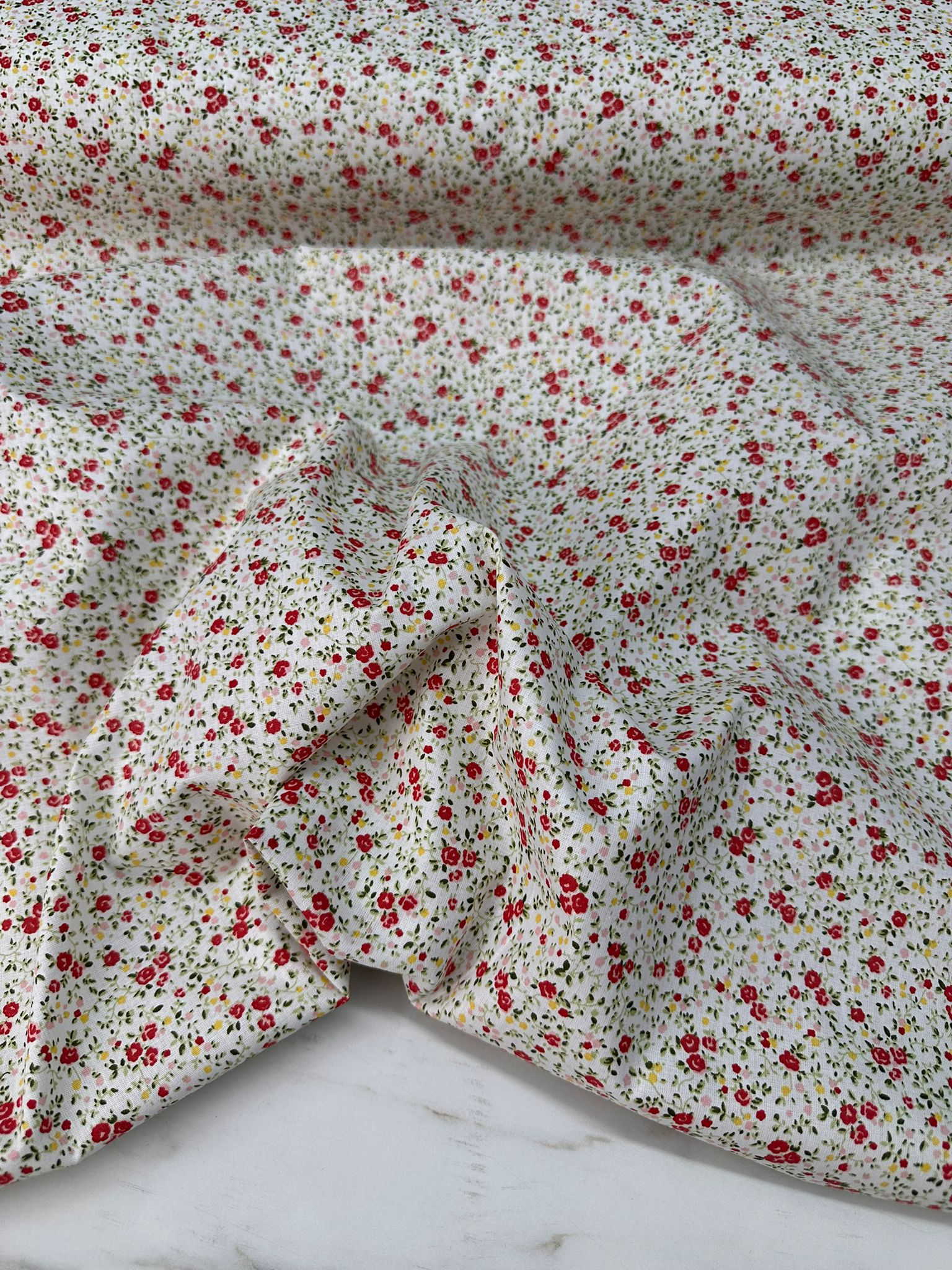 Yüzde Yüz  Pamuklu Poplin Kumaş En 1,70