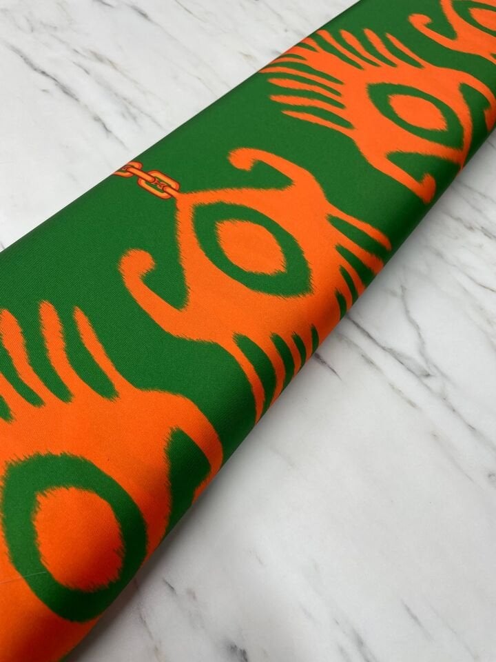 Yeşil İkat Desen Elbiselik Gömleklik Tivil Saten Kumaş