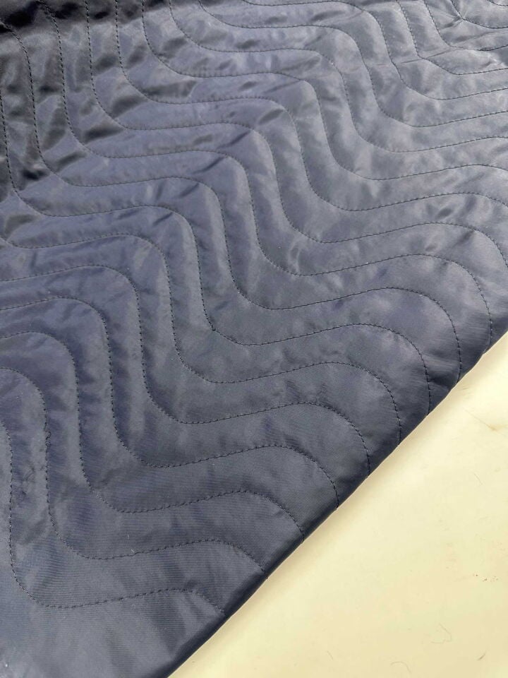 İndirinli Dikişli İnce Elyaflı Kapıtone