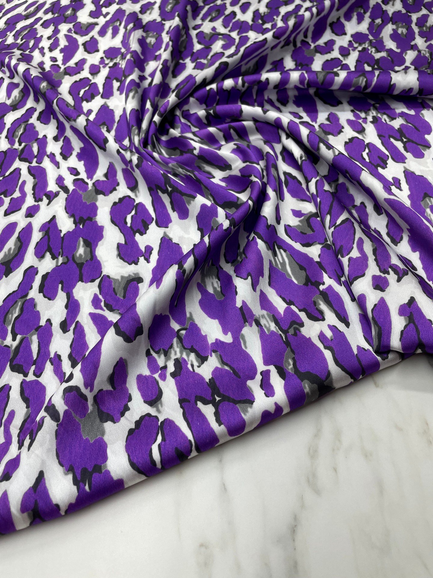 Mor Leopar Desen Elbiselik Gömleklik Tivil Saten Kumaş