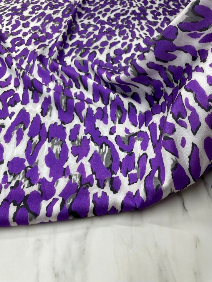 Mor Leopar Desen Elbiselik Gömleklik Tivil Saten Kumaş