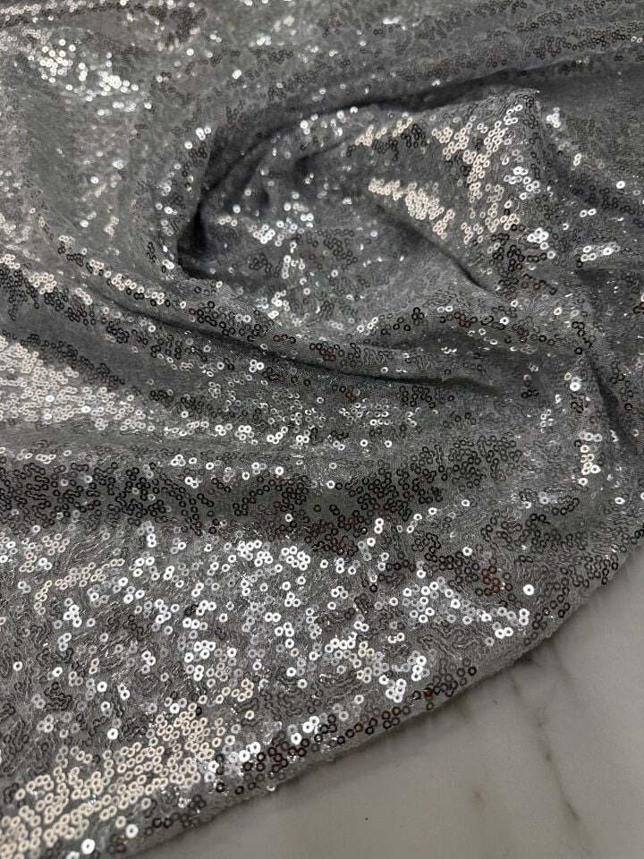 Gri 3 milim Elbiselik Abiyelik Payet Kumaş