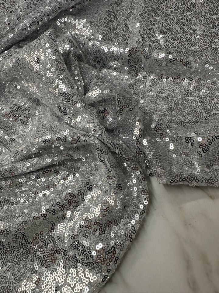 Gri 3 milim Elbiselik Abiyelik Payet Kumaş