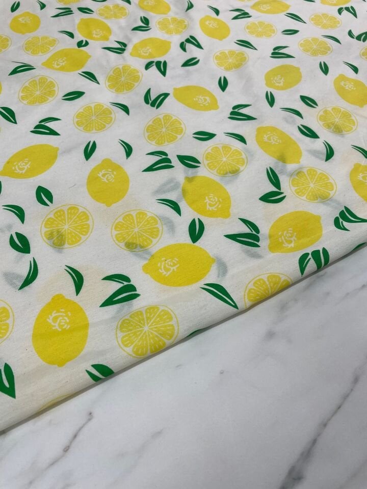 Limon Desen Ebiselik Pamuklu Poplin Kumaş